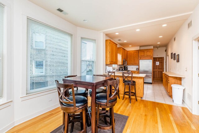 Foto del edificio - 4120 N St Louis Ave