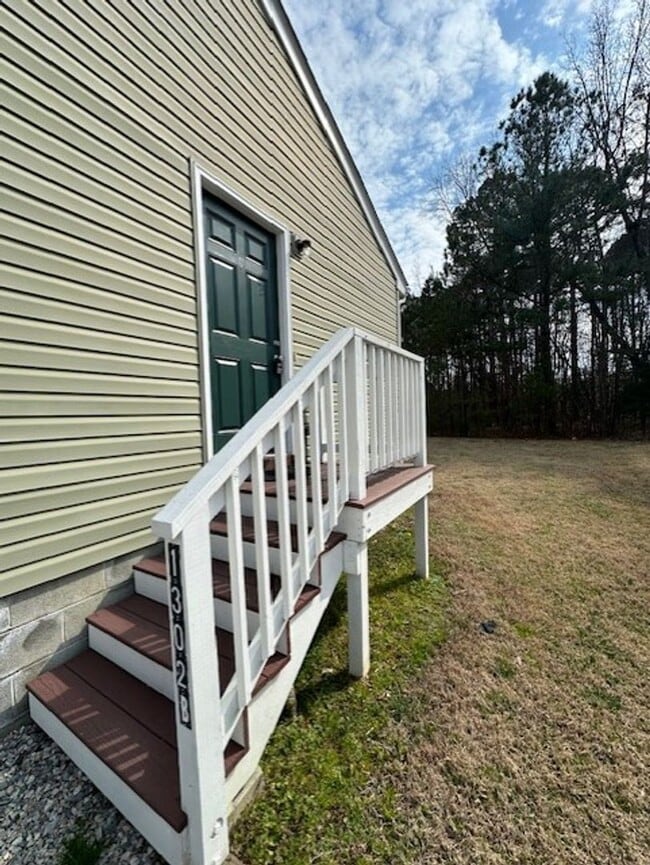 Photo - Updated 1 bedroom/1 bath House