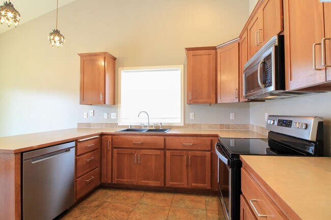 Building Photo - South Kennewick 3 Bed/2 Bath House