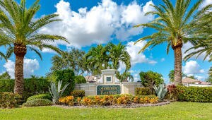 Foto del edificio - 6683  Southport Drive