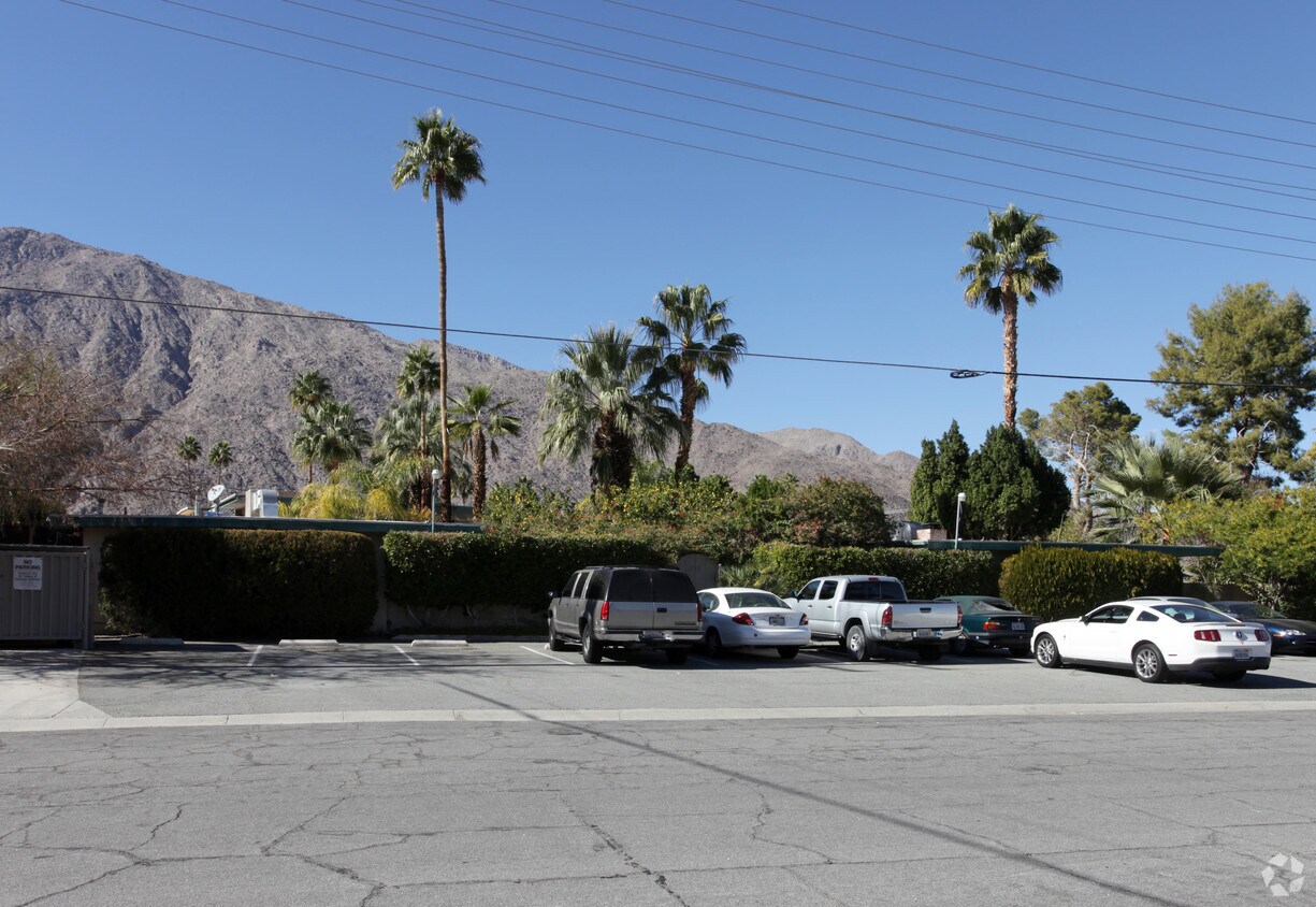 Building Photo - 777 S Camino Real