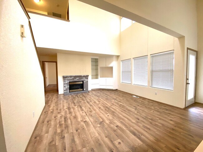 Foto del edificio - Beautiful New Home in Lexington Neighborho...