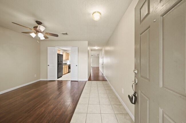 Building Photo - 8814 Arapahoe Pass Ln