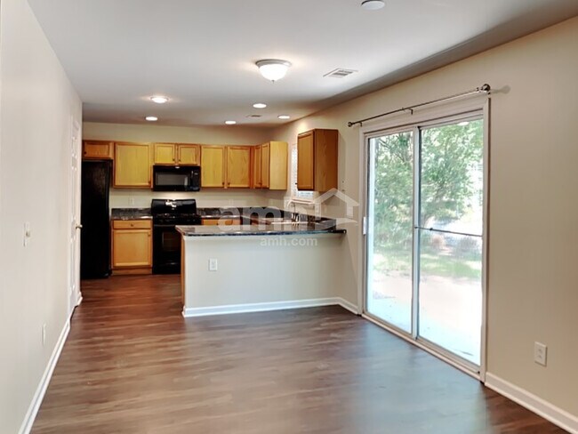 Building Photo - 103 Holly Mill Village Dr