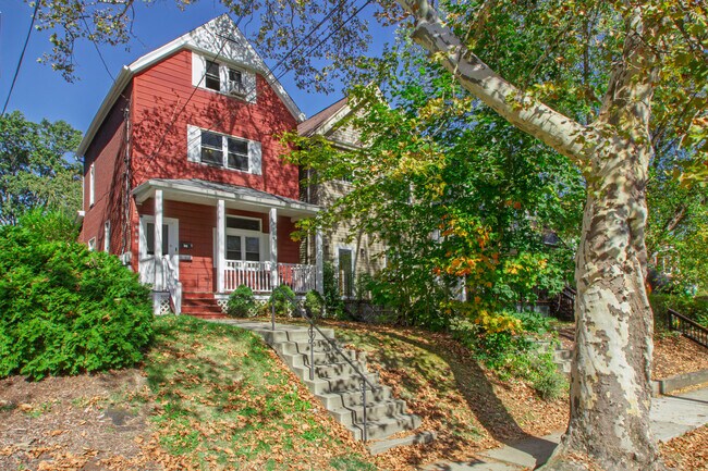 Building Photo - 307 Biddle Ave