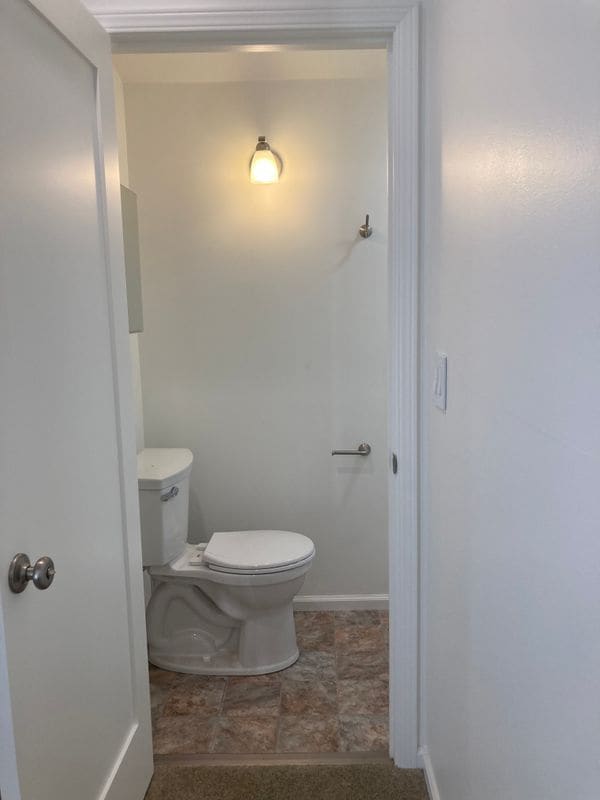 Building Photo - 7735 Isabel Dr