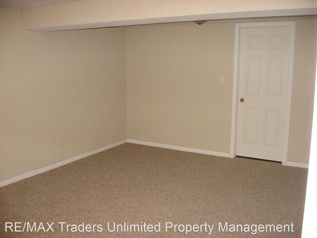 Building Photo - 2 br, 1.5 bath House - 1028 Florence