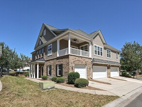 Building Photo - 14604 Monferrato Way