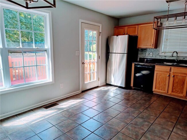 Building Photo - 4835 Blue Rock Ct