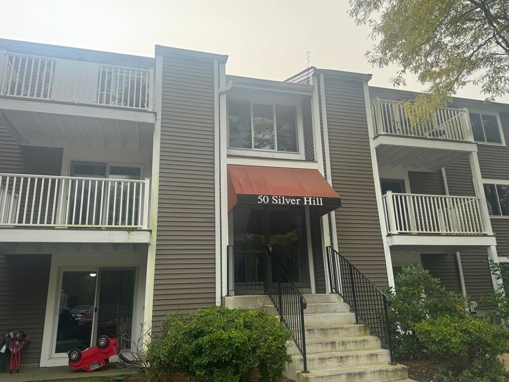 50 Silver Hill Ln Unit 7, Natick, MA 01760 Condo for Rent in Natick
