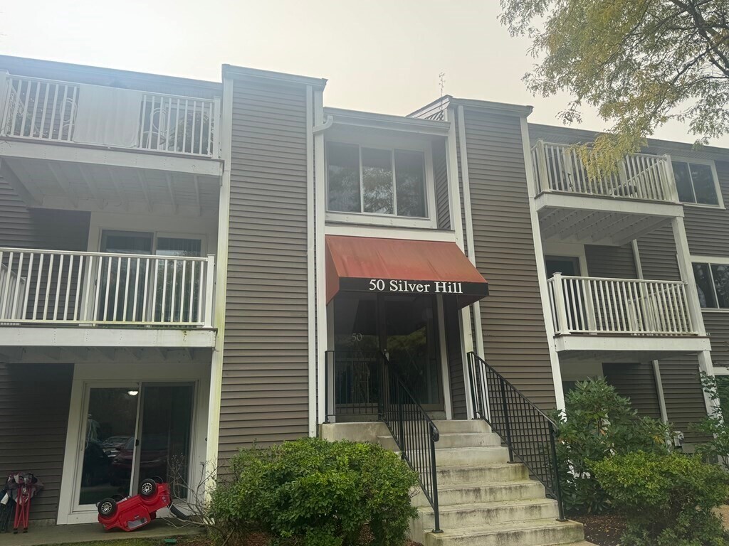 50 Silver Hill Ln Unit 7, Natick, MA 01760 Condo for Rent in Natick