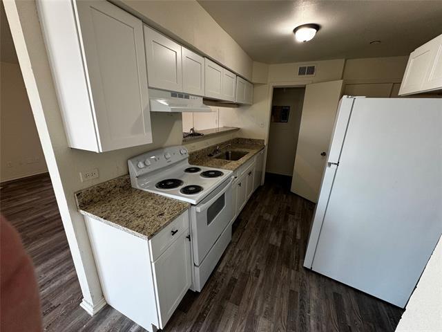 Foto del edificio - 3524 W Buckingham Rd