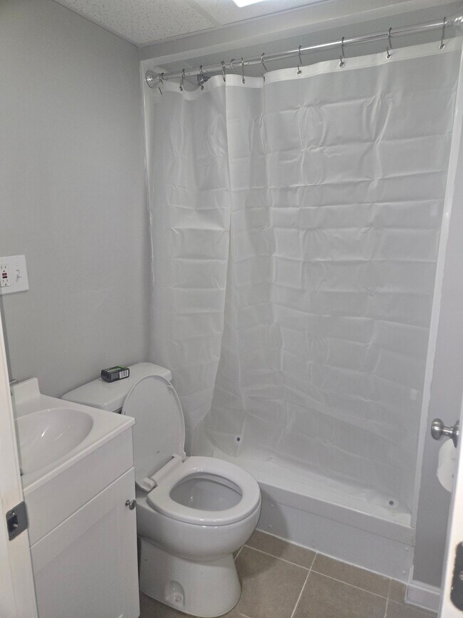 Foto del edificio - 1073 Main St