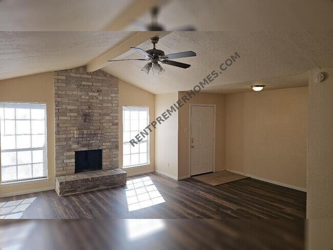 Building Photo - 5023 Fitzwater Dr