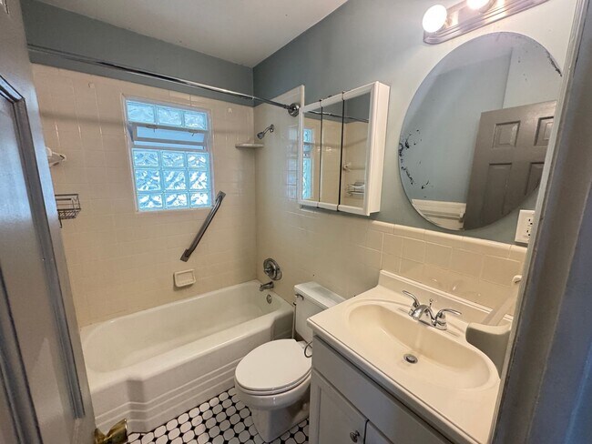Foto del edificio - 3 bedroom home in SE Grand Rapids!