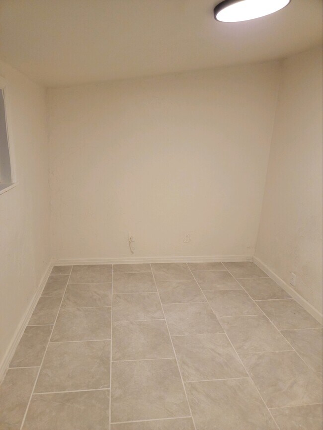 Foto del edificio - 525 E Navajo Rd