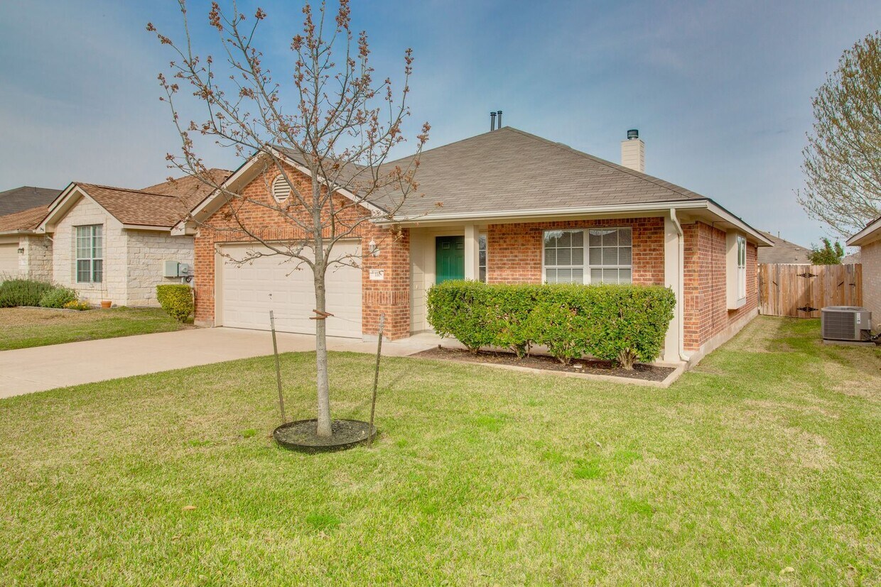 Primary Photo - 110 Chandler View TRL Round Rock, TX 78665
