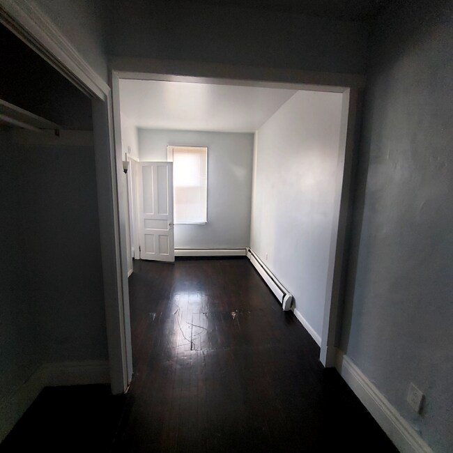 Foto del edificio - 468 Amherst St