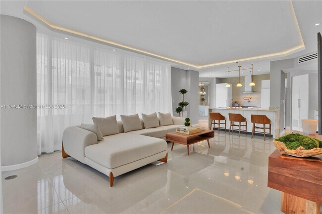 Foto del edificio - 4201 Collins Ave