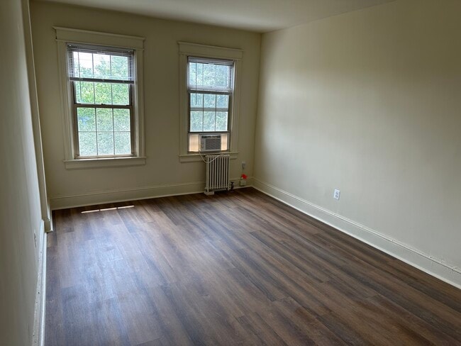 Building Photo - 1811-1815 S St NW