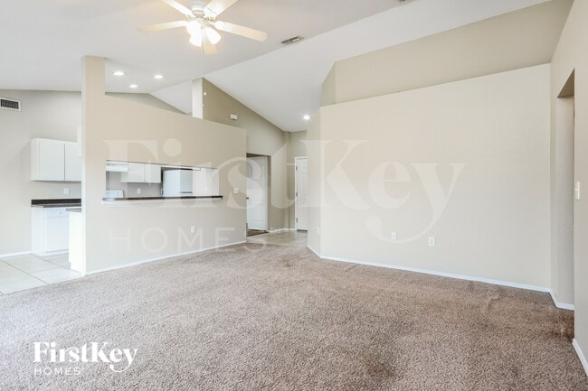 Foto del edificio - 122 Brandy Chase Blvd