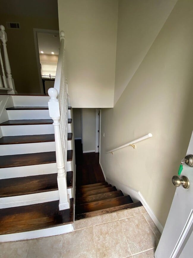 Foto del edificio - 241 Lafayette Ave