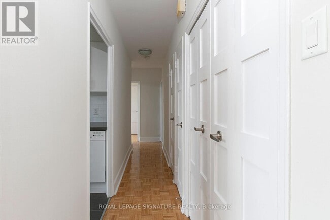 Building Photo - 485 Huron St