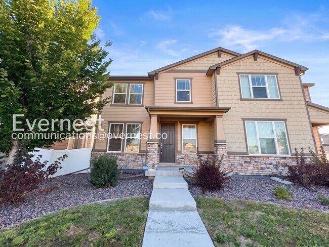 Foto del edificio - 3 Bed/2.5 Bath Townhome with Garage / Available Now!