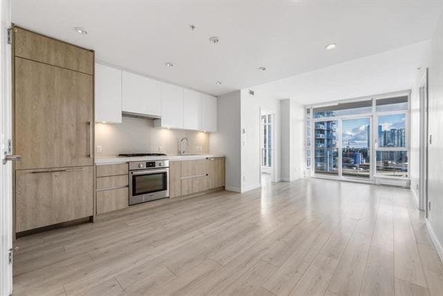 Building Photo - 6080 Mckay Av