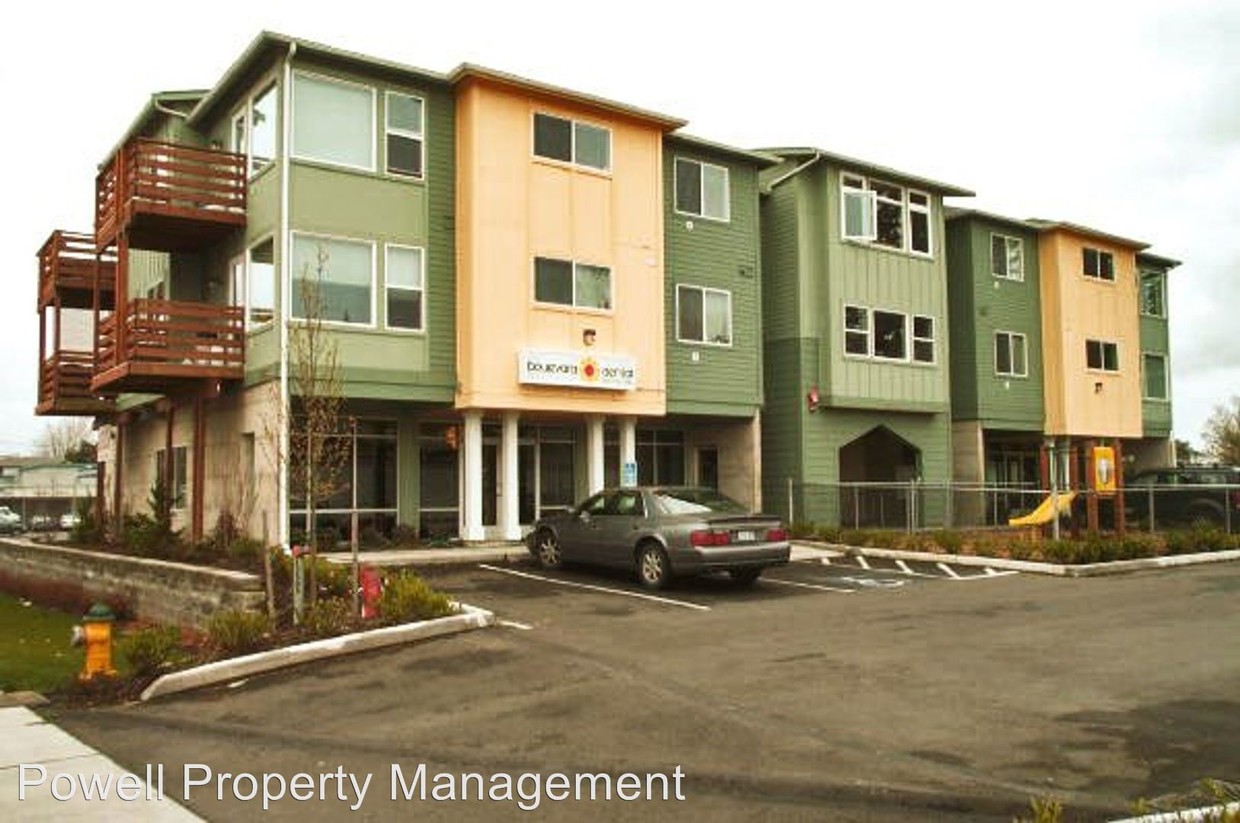Primary Photo - 13505 Ambaum Blvd SW