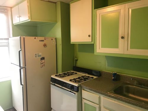Foto principal - 10209 Jamaica Ave
