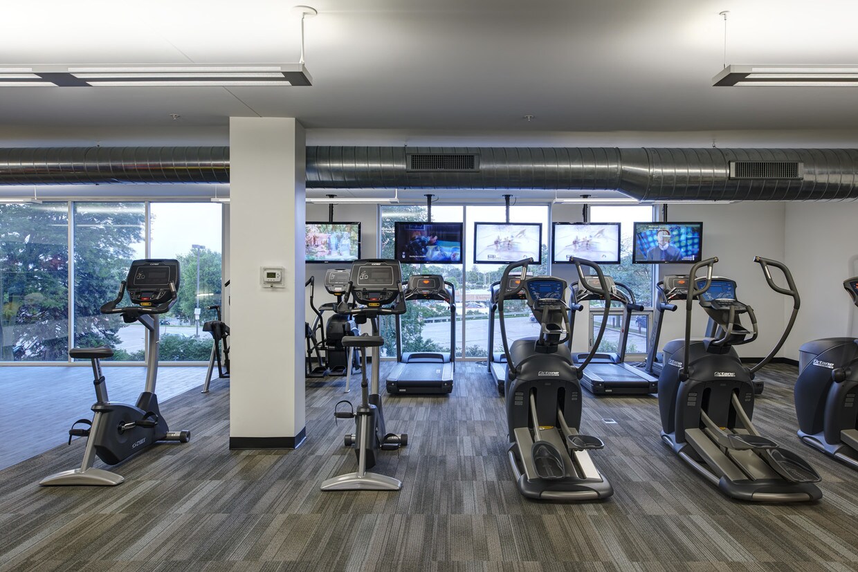 313 Stanton Ave, Ames, IA 50014 Apartments in Ames, IA