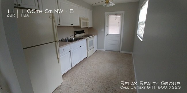 Building Photo - Affordable 2 bed/ 1 bath in Palma Sola