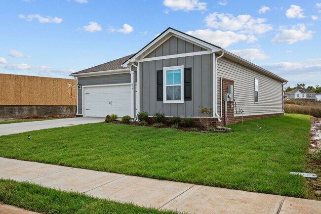 Building Photo - Move-in Specials Available! Beautiful New Construction!