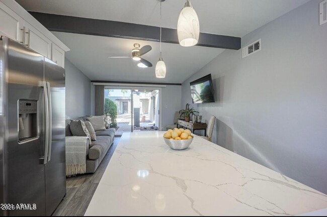 Building Photo - 16807 E Gunsight Dr