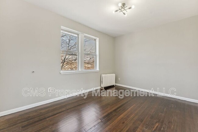 Photo - 1501 S Wood Ave Apartment