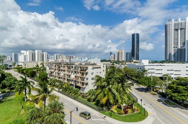 17800 Atlantic Blvd Unit PH16, Sunny Isles Beach, FL 33160 - Condo for ...