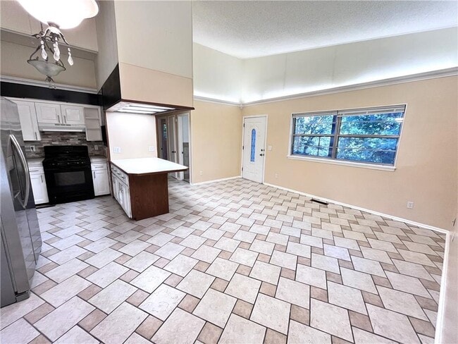 Building Photo - 44 Billingsley Dr