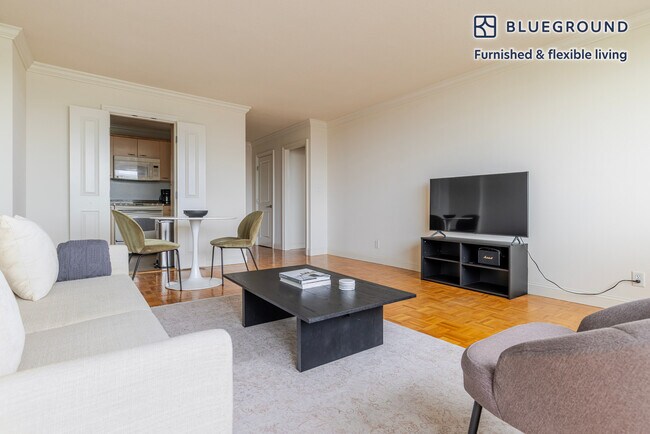 Foto del edificio - 221 Massachusetts Ave