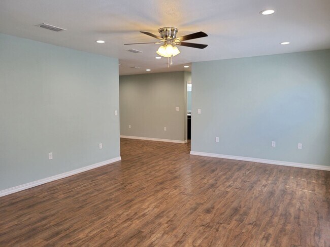 Foto del edificio - rf2616