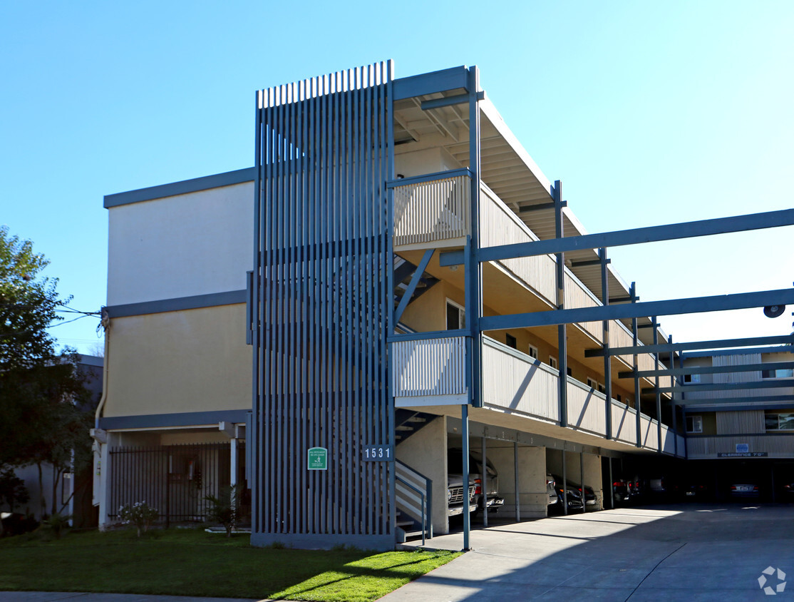 1531 Sunnyvale, ¡alejado - 1531 Sunnyvale Ave