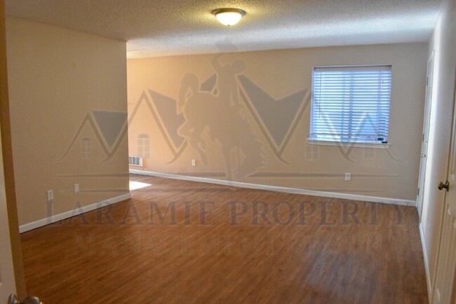 Building Photo - 1162 N 19th St