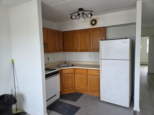 Foto del edificio - 832 Bryant Ave