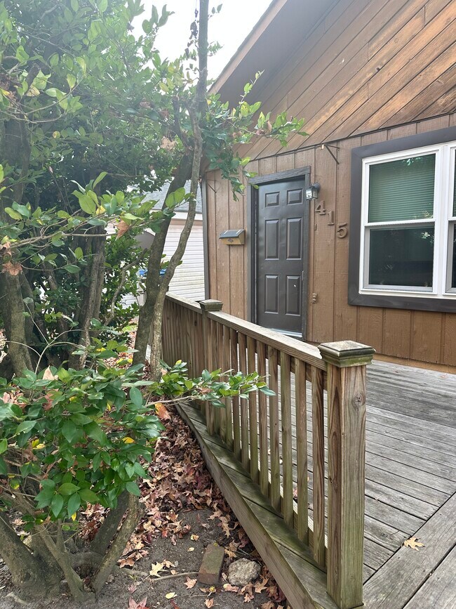 Foto del edificio - 415 N Oceana Blvd