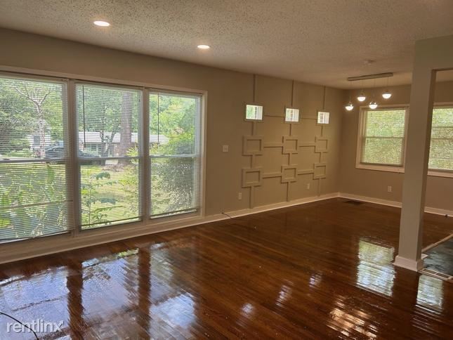 Primary Photo - 3 br, 2 bath House - 2615 Yale Terrace