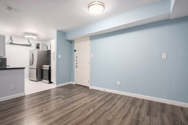 Foto del edificio - 4633 Wild Indigo St