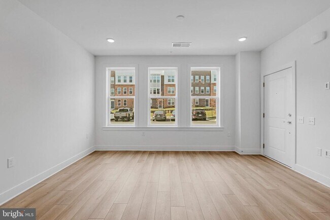 Foto del edificio - 19826 Lavender Dust Sq