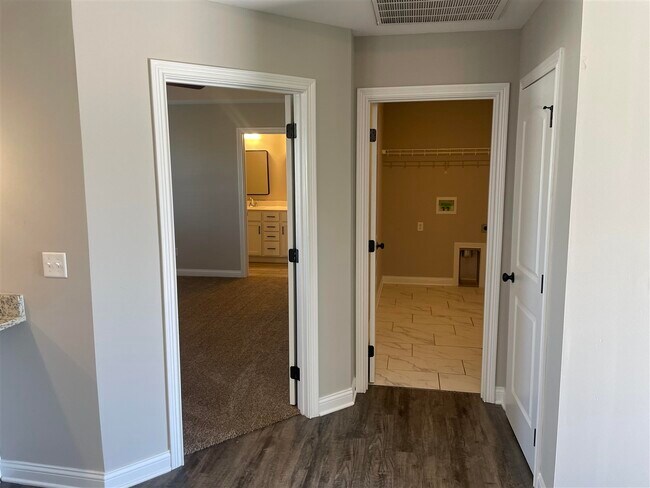 Foto del edificio - 2992 Laredo Dr