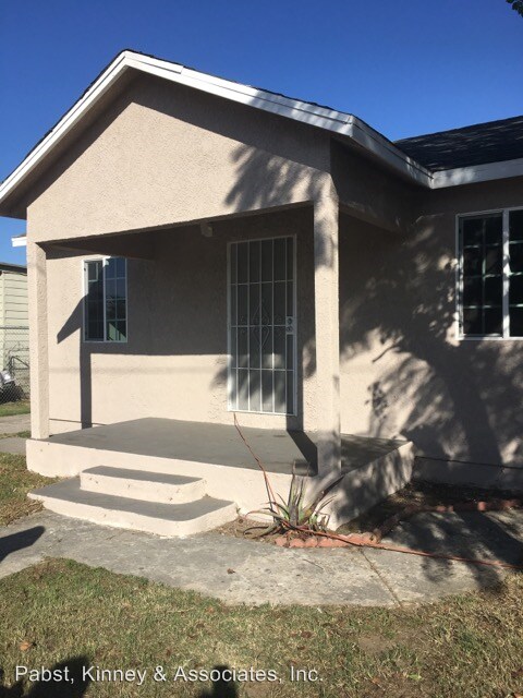 Primary Photo - 21808 Seine Ave