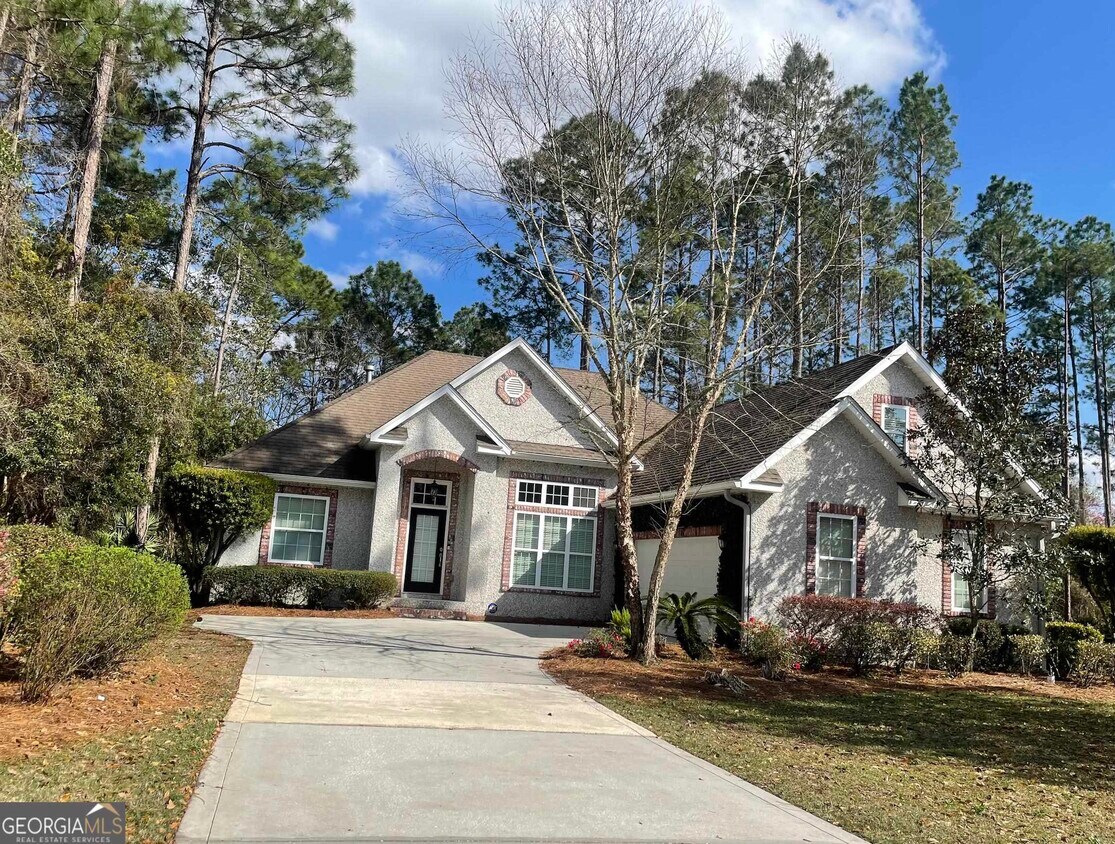 Primary Photo - 167 Heron Ct